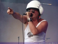 02-05-jaeger-90-38-jpg